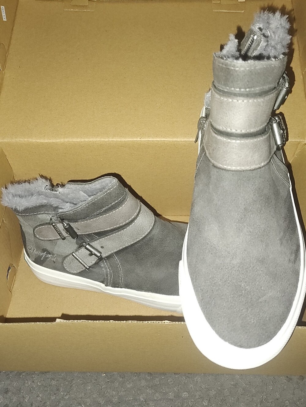 Blowfish Malibu Sneakers - Picture 4 of 5